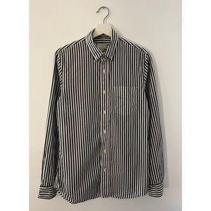 Slim Cut Club Monaco Black and White Stripe Button Up Shirt Size Small